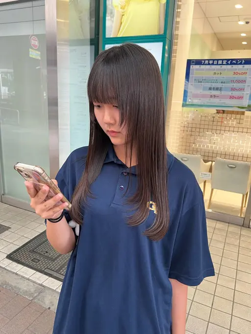 【縮毛矯正でサラサラに✨️】縮毛矯正×トリートメント🕊
