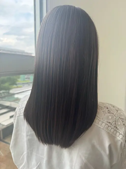U27   cut➕color  鎖骨より長い方限定
