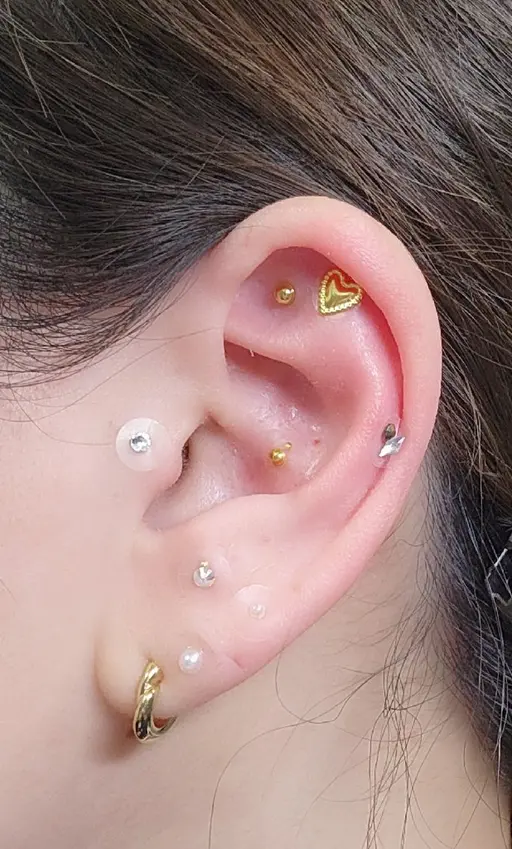 お試し☆お洒落で可愛い💠耳つぼジュエリー6個まで💎【現金特価】