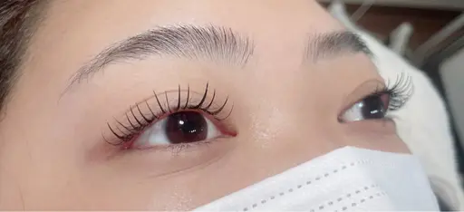 フラットラッシュ🌷100本（オフなし）リペアも可◎