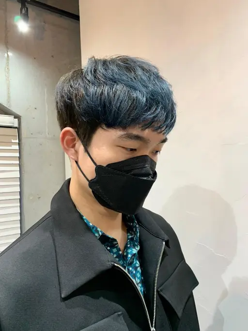 メンズカット+ 眉カット + 炭酸シャンプー