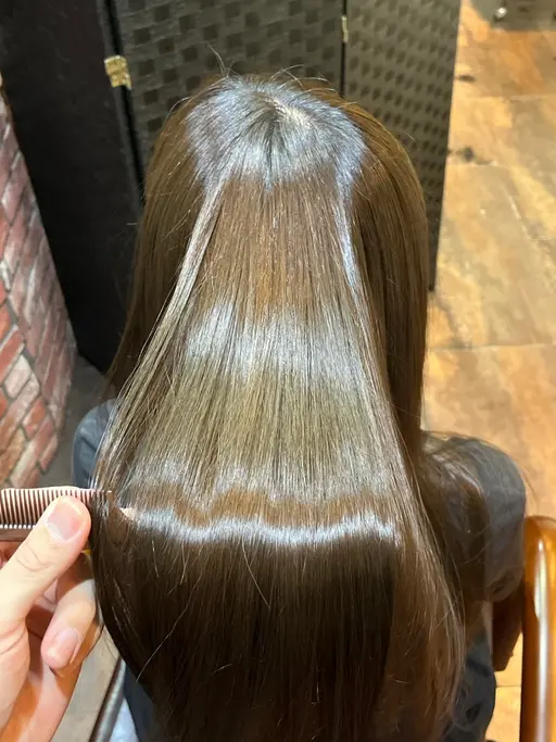 お一人様限定！美髪矯正➕トリートメント