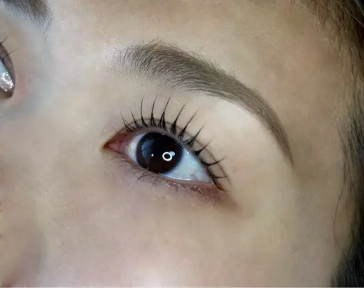 "11/19限定クーポン" パリジェンヌ×美眉✨同時施術メニュー