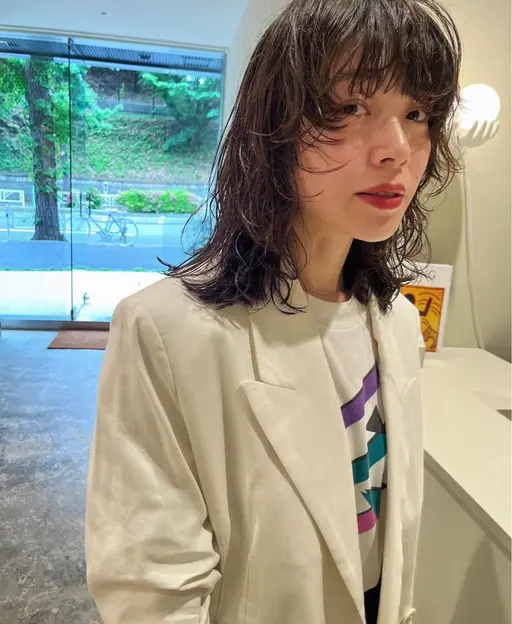 10代・20代の女性の方のみ。ボブパーマかウルフパーマのみ