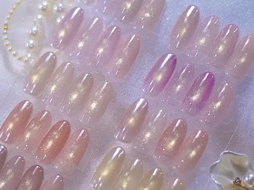 🫧ぷるぷるキラキラ✨ピンク系マグネットネイル💅🏻【オフなし】