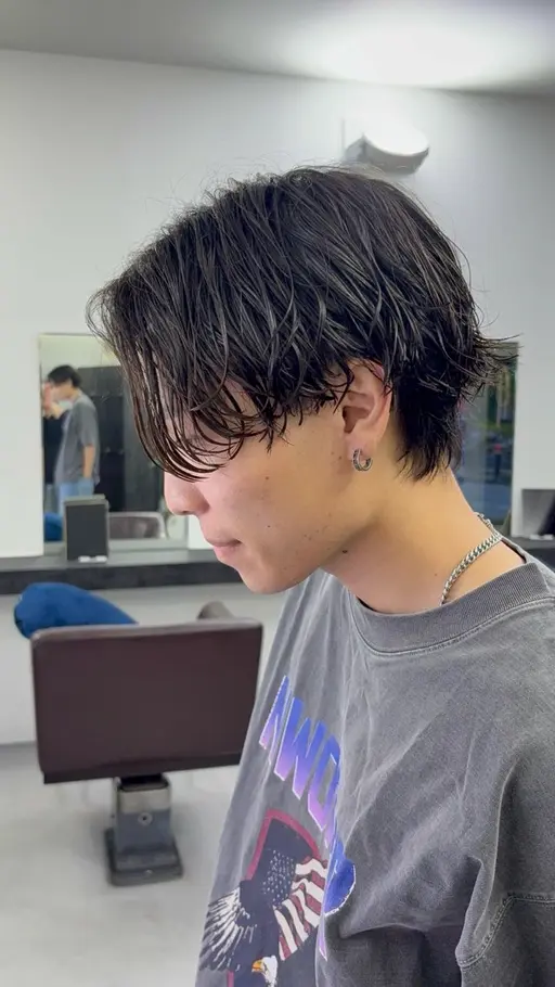 •	《大人男性向け》清潔感カット＋スタイリングアドバイス