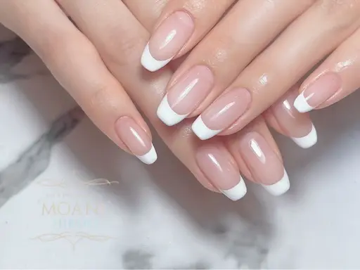 ※パラジェル無料 （オフなし）ベースクリアフレンチ💅※画像はベースカラー追加されています