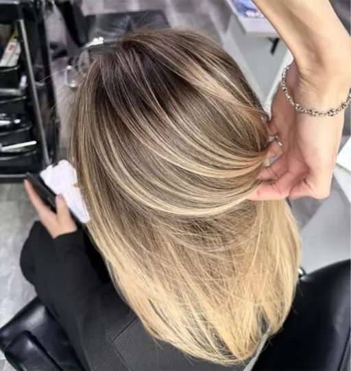 【minimo限定価格✨】外国人風バレイヤージュ🇺🇸🌿