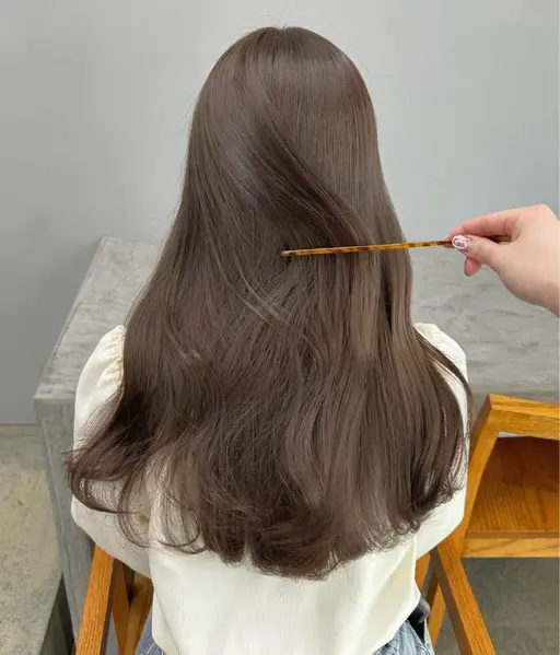 【🌻平日限定クーポン🫧】🇰🇷韓国スタイルカット+透明感カラー＋2stepAMASIAトリートメント　￥7250