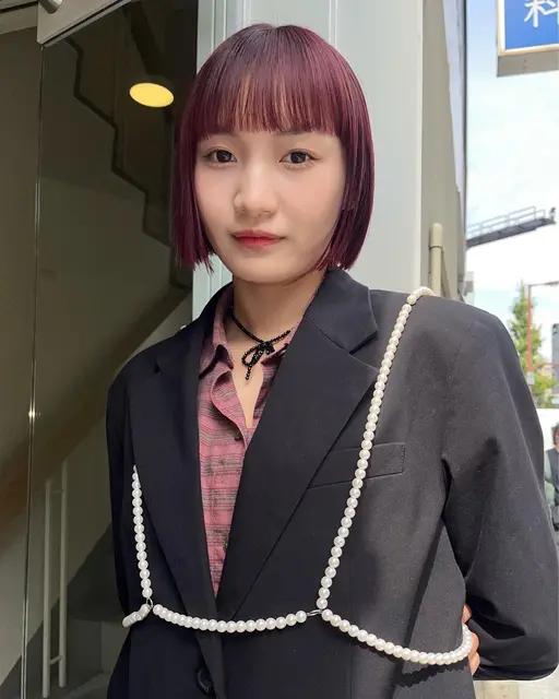 【人気2番目メニュー❣️】姫カットまたはボブカット×ダブルカラー(暖色赤またはオレンジ)→6700円