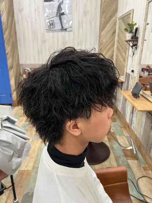 カット＋波巻きパーマ