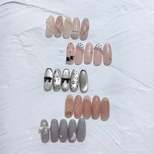 🌟自他店オフ無料🌟毎月変わる定額メニュー🤍韓国、ワンホン、ガーリー🩷(艶コーティング付き/フィルイン施術💅)