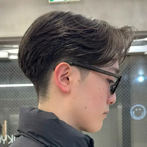 【骨格矯正カット】U-26限定✂️センターパート限定8:00、20:00～限定