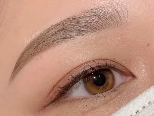 《黄金比眉毛》美眉アイブロウWAXスタイリング✨