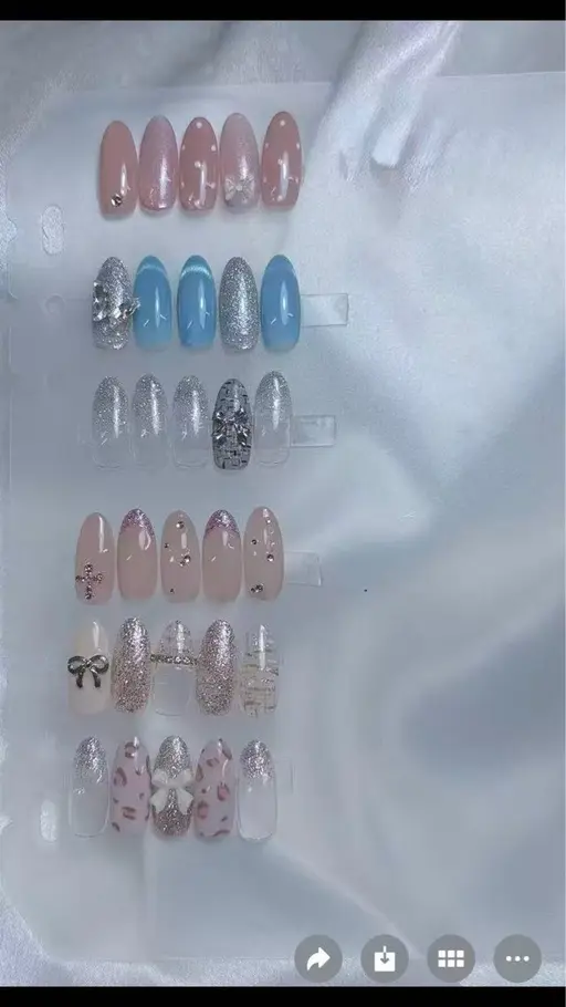 ✨モデル練習メニュー✨🌸左写真通りデザイン🌸自爪限定🌸リクエストが必要。