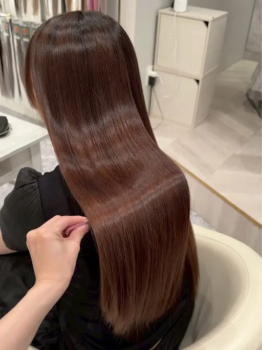 ＜モデル様限定🩶9/18＞ワンカラー+整えカット+髪質改善トリートメント✨
