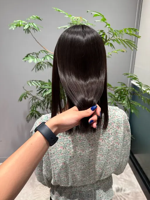 骨格診断カット+プレミアムストレートパーマ（トリートメント付き）