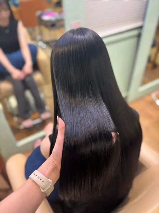 【期間限定‼️髪質改善color】ケア剤入り1color➕1stepトリートメント