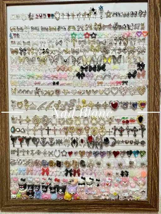 ☀️夏休み限定🏖️ハンドネイル💅90分持ち込みシンプルデザイン🐳パーツ付け放題🤩初回ソフトジェルオフ無料👈
