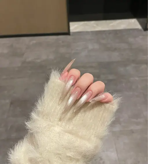 マグネットネイル💅🩷チップ長さだ10本★初回ジェルオフ込