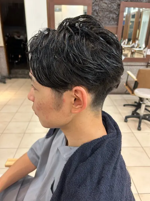 平日限定45％offクーポン！メンズカット＋ニュアンスパーマ