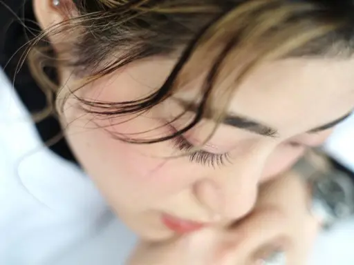 -,`平日限定､‘-　美眉スタイリングWAX+お仕上げメイク付き　￥3960