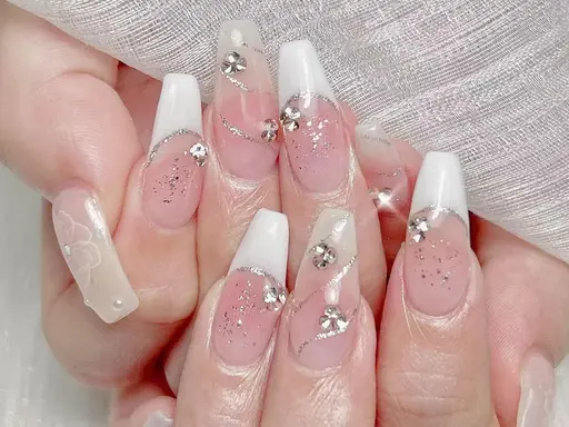 人気No.1🍒40% オフ🦀️🦀️チップ長さだし+持ち込みデザイン(🍓🍒デザイン、パーツ10本Ok)12980