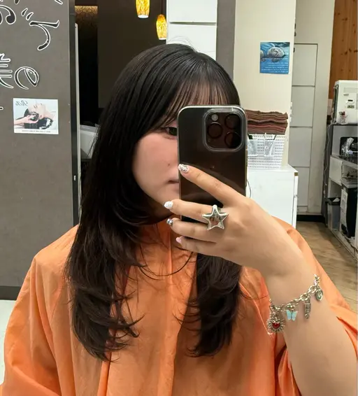 【大人気‼️🥀レイヤーカット限定🧞‍♀️】　レディースカット＋高保湿トリートメント💇🏻‍♀️