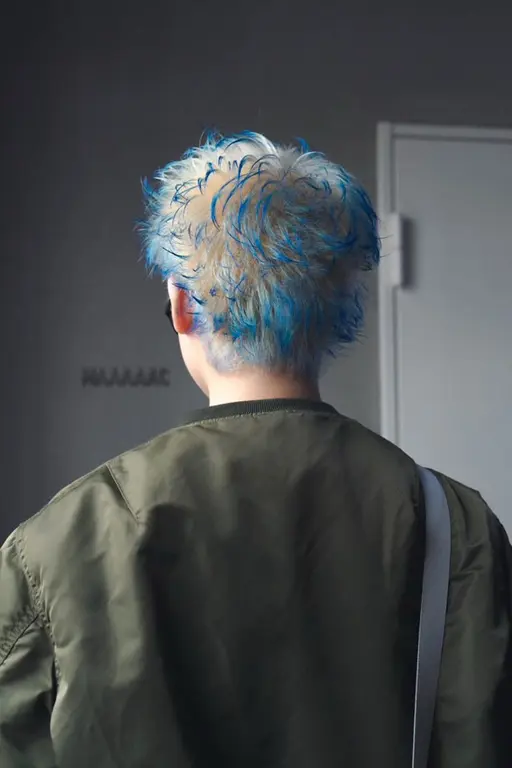 【❤️🔥学生限定❤️🔥】選べるカラー🔥(ブリーチ、ブリーチカラー、ブリーチ無しカラー)