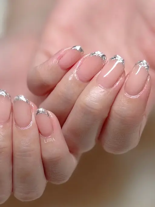 ワンカラー+ラメフレンチネイル♡♡シンプルなおしゃれを好む方にオススメです💅✨✨(オフなし).