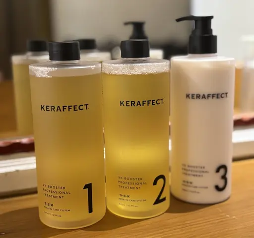 人数限定、！モニター価格！【新メニュー】カット&”ケラフェクト“３ステップトリートメント“