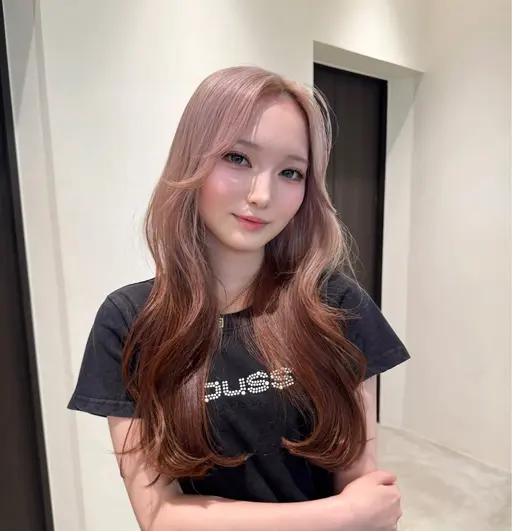 【限定価格✨】ブリーチ➕カラー➕トリートメント➕カット23800円⇒19800円