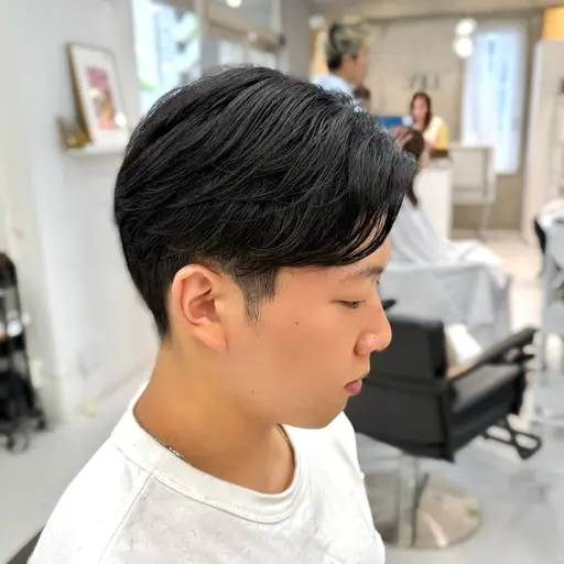 🉐ミニモ価格‼️【メンズ】カット✂️✨️➕トリートメント🫧