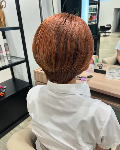 15時～　　レディースショートカット