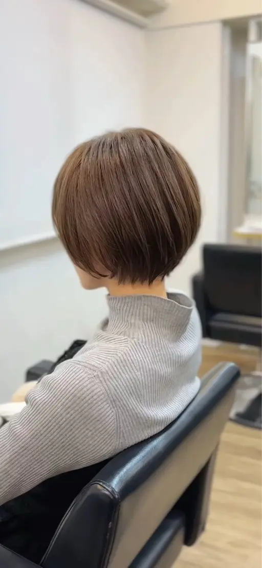 〈女性限定・ショートヘアー〉✨カット➕シャンプー　(営業時間中は1100円)  営業後は0円✨