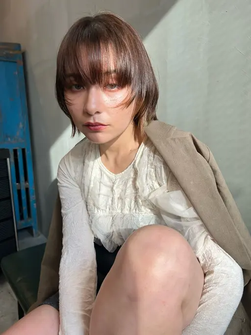 【ショートヘア​〜​ミディアムstyle限定】○似合わせ小顔カット＋アデクシーカラ+アミノリペアトリートメント