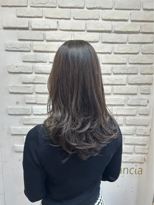 [平日限定]ロングレイヤーカット💇‍♀️  2㎝以上切らせていただける方❗️