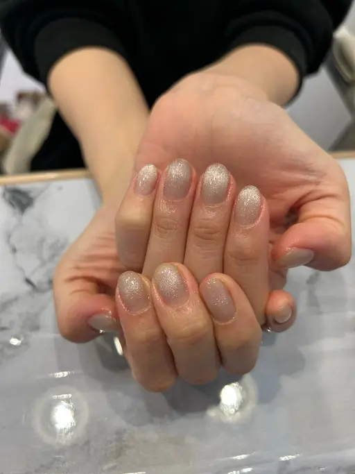 8/19.22.23限定🎀マグネットネイル6600円→3800円💕(オフ込み、長さだし別料金)