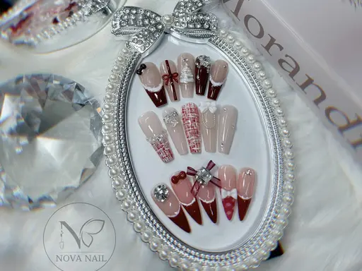 VIP２『人気1』🌷120分ネイルやり放題35%⬇️🉐(10本チップ長さ出し＋10本アート、つけ放題💃🏻)