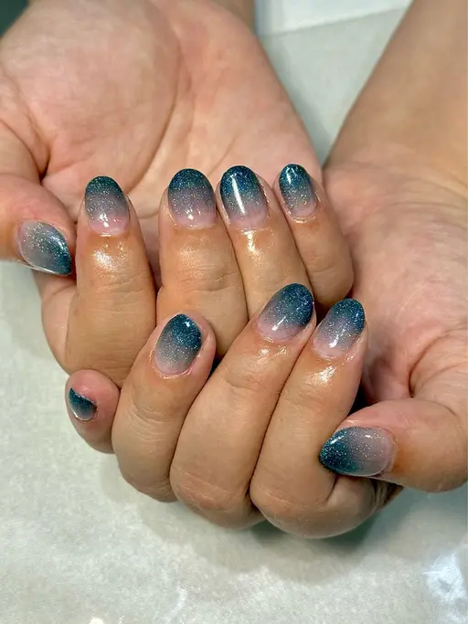 7月26日（土）11:00​〜​ or  12:30​〜​   オフありのみ　カラーグラデーション💅
