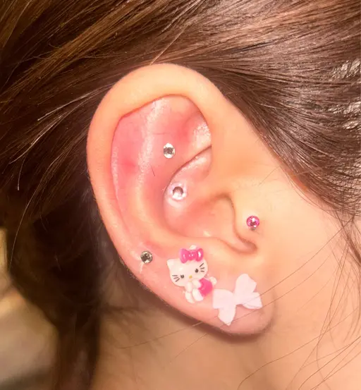 【SNSで話題❣️】耳ツボジュエリー💎ベーシックコース✨両耳6粒(ジュエリー付き)