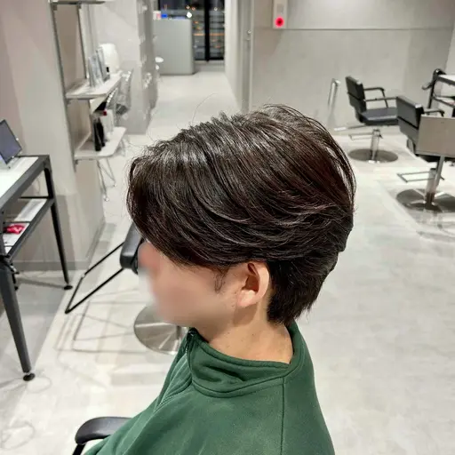 【 🌱ナチュラルな雰囲気を演出🌱】学生さんや社会人の方必見👀men'sカット+カルマ/ニュアンス/ワンカールパーマ