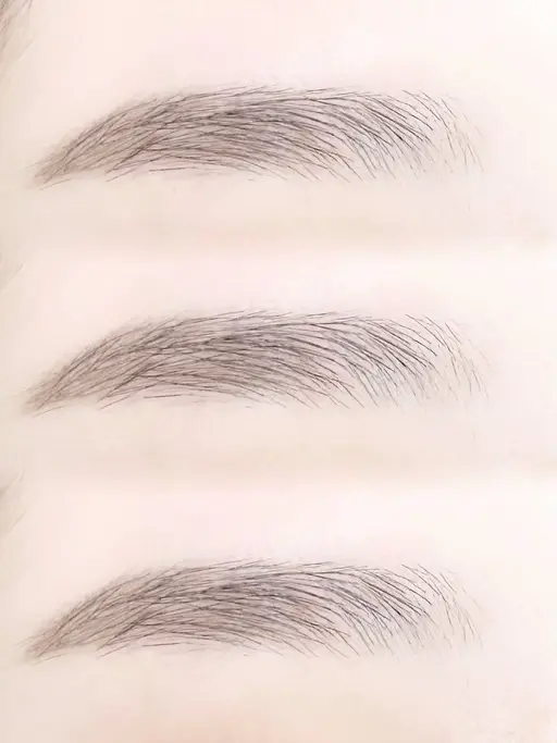 アイブロウスタイリング🎀 60分 1500円