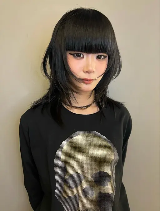 （2番人気❣️）カウンセリング+カット＋集中TR（レイヤーカット／ウルフカット/顔まわりレイヤー／ダブルカラー）