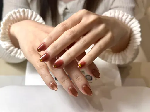 [研修中] 持ち込みデザイン❤︎甘皮処理付き🙇‍♀️❤︎最終受付18:30