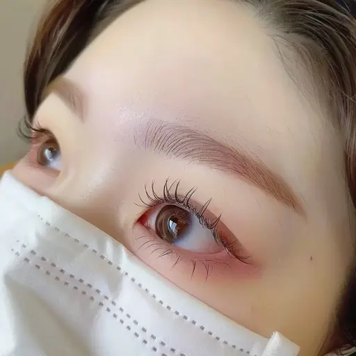 【まつ毛エクステ100本💎】🩷お気に入り＋口コミ割🉐他店オフ無料✨モチUP⤴コーティング付🌟当日🙆🏻‍♀️