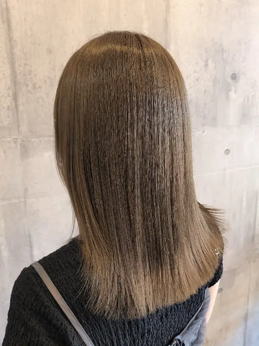 ファッションカラー 全体　トーンアップ（髪をブリーチ無しで明るくしたい方）