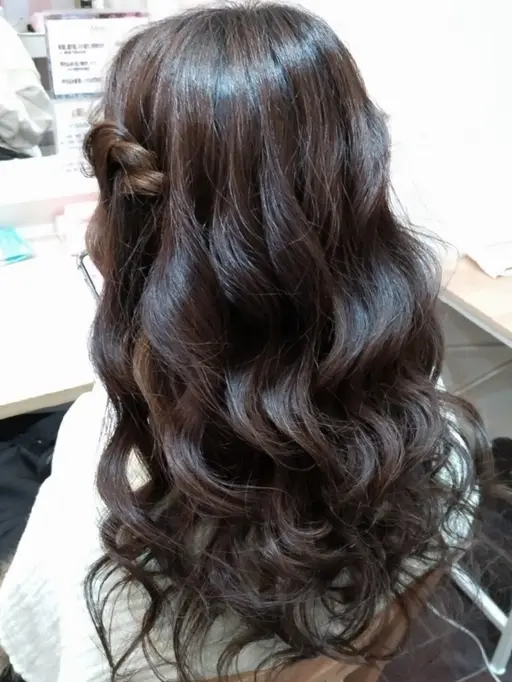 【🌟17時​〜​20時半限定🌟】へアセット　レディース👧ストレート、巻きおろし