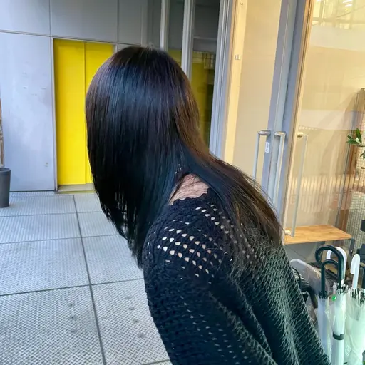 【艶カラー💥】プラチナカラー➕3stepトリートメント