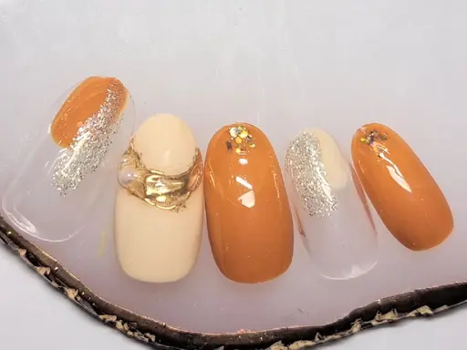 【担当者限定】秋ネイル＋オフなし💅選べるサンプル8種以上